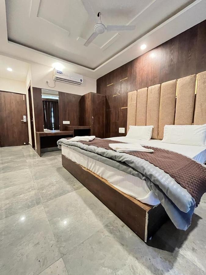 Hostel Hog - House Of Gypsy Rišikéš Exteriér fotografie